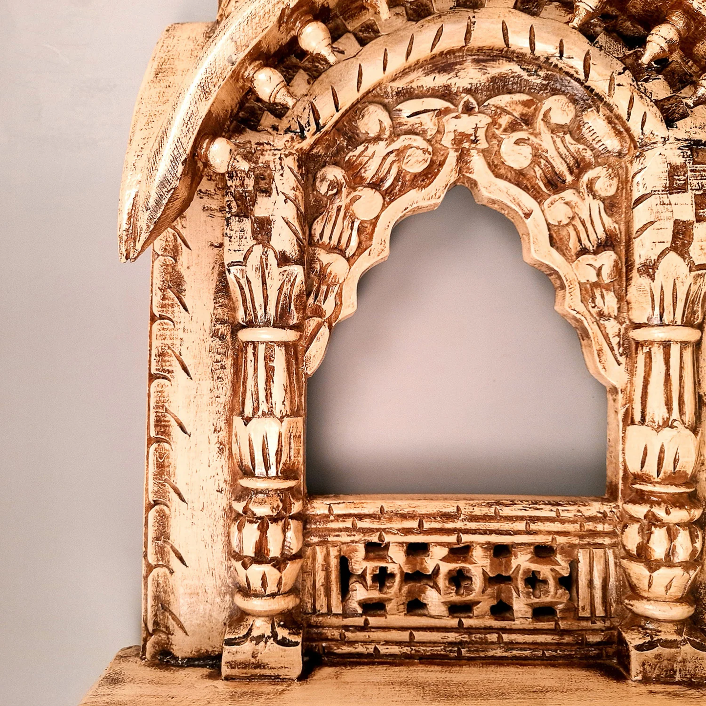Mosaki Traditional Jharokha Wall Hanging