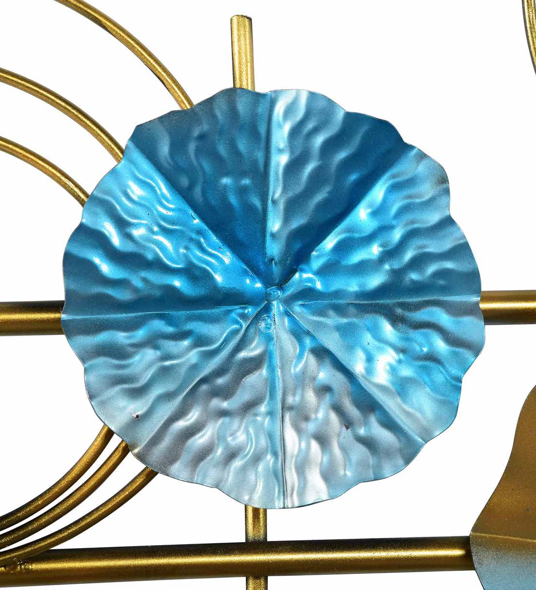 Moskai Iron Blue Boom Round Plates Wall Art | Luxurious Gold Finish