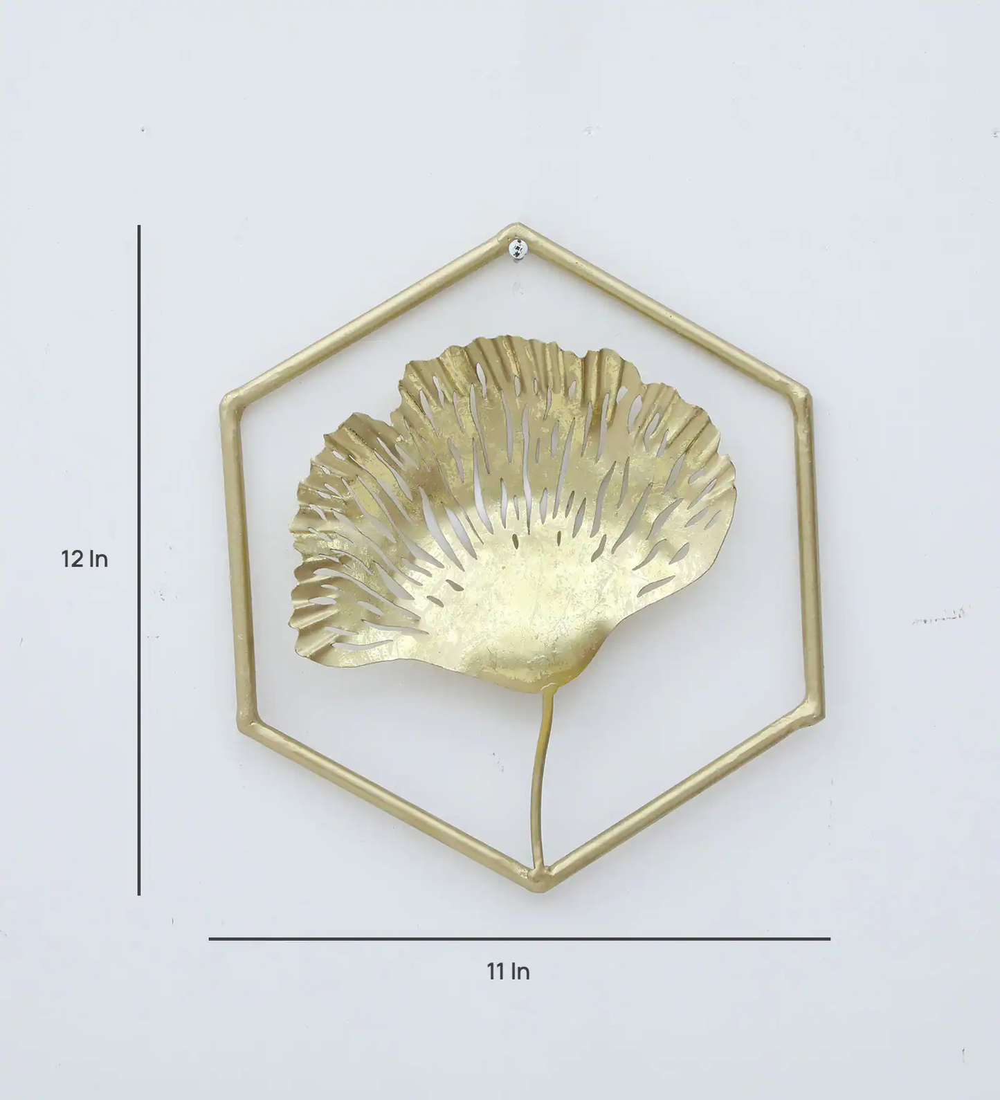 Moskai Leaf Wall Decor – Elegant Nature-Inspired Metal Art