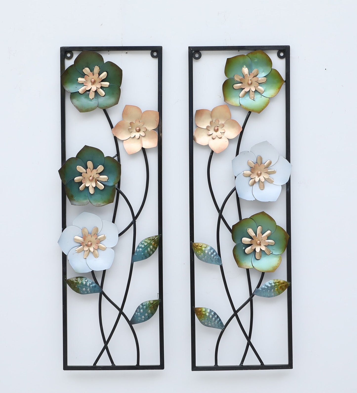 Mosaki Leaf Wall Décor | Elegant Metal Leaf Wall Art for Living Room