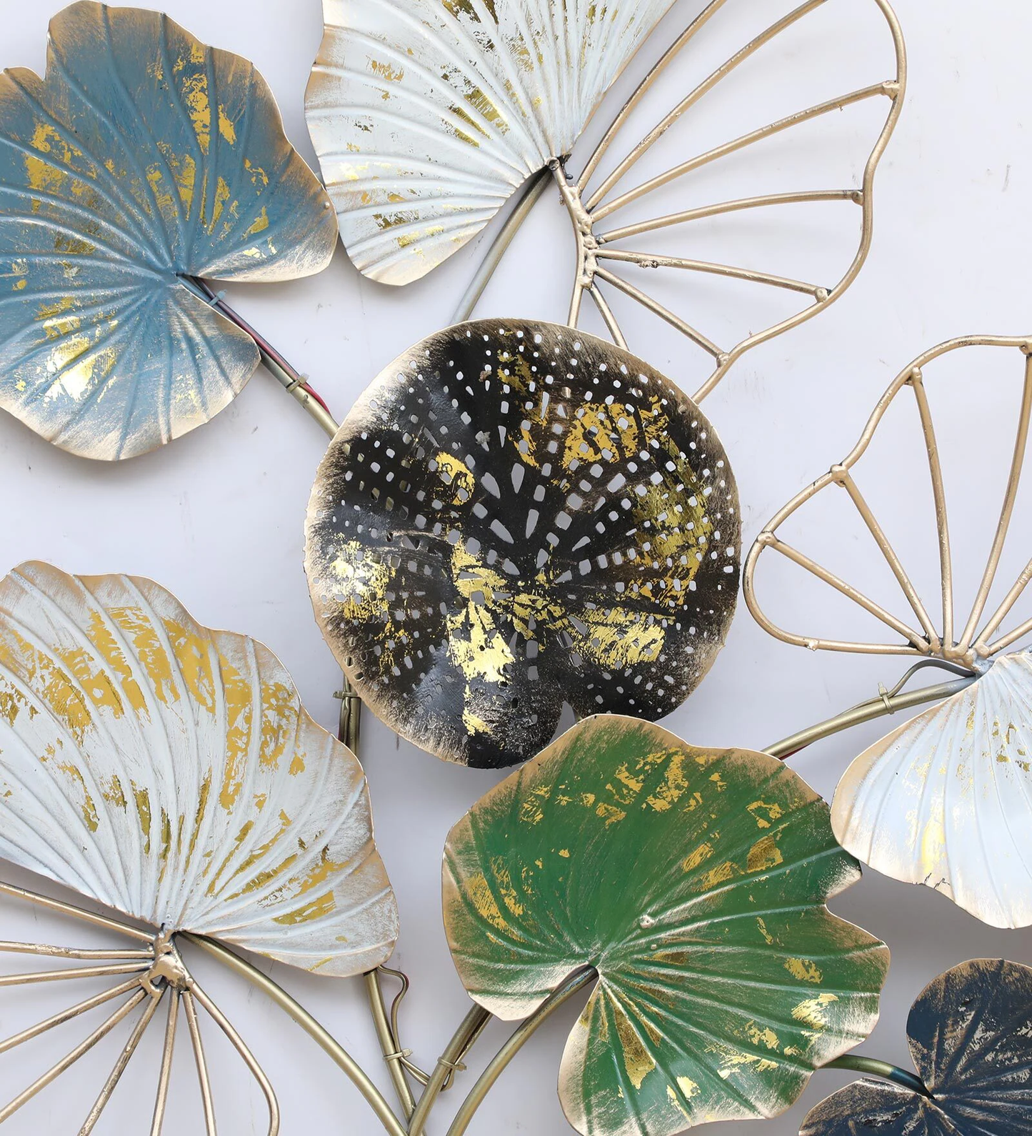 Moskai Flower Wall Décor | Elegant Floral Metal Wall Art