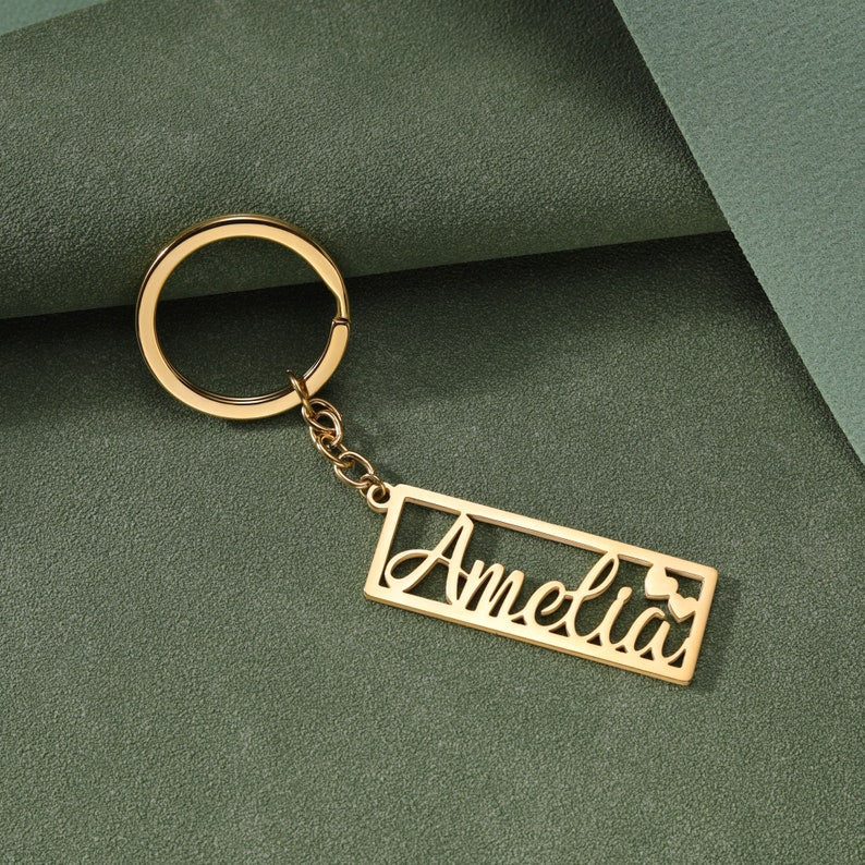 Moskai Personalized Name Keychain – Custom Gift in Gold, Rose Gold & Silver Finish