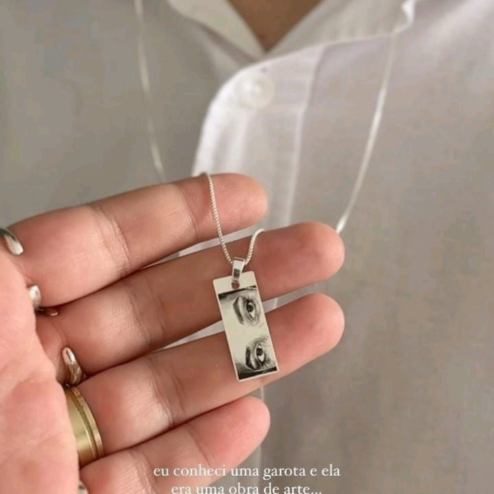 Customized Eyes Engraving Photo Pendant – Personalized Jewelry for Her or Him