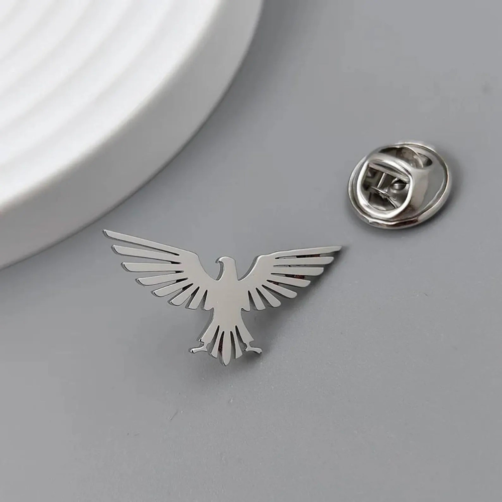 MOSKAI Custom Eagle Brooch | Stylish Bird Pin for Men & Women