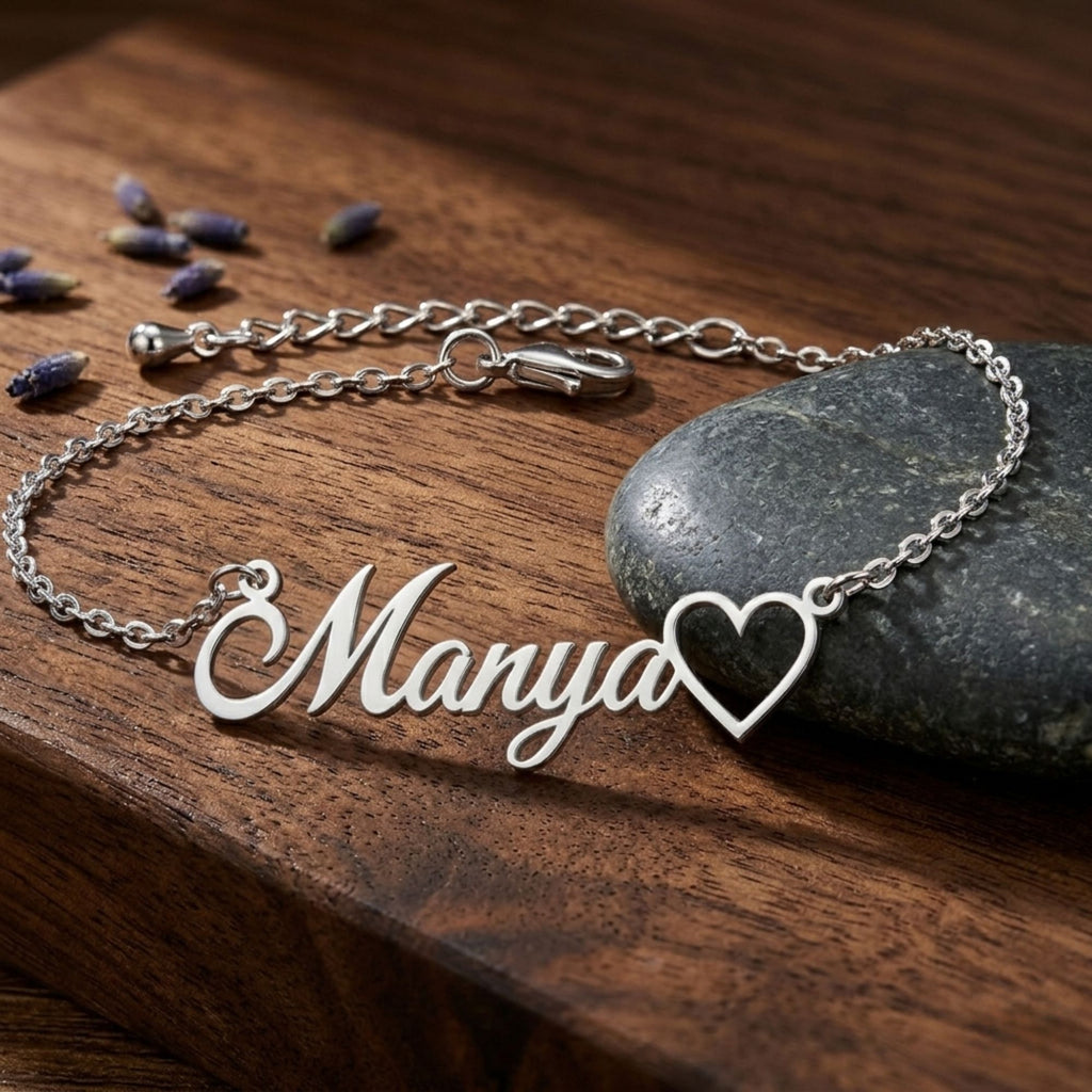 Personalized Chain Name Bracelet with Heart - Gold Plated Custom Nameplate for Women & Girls