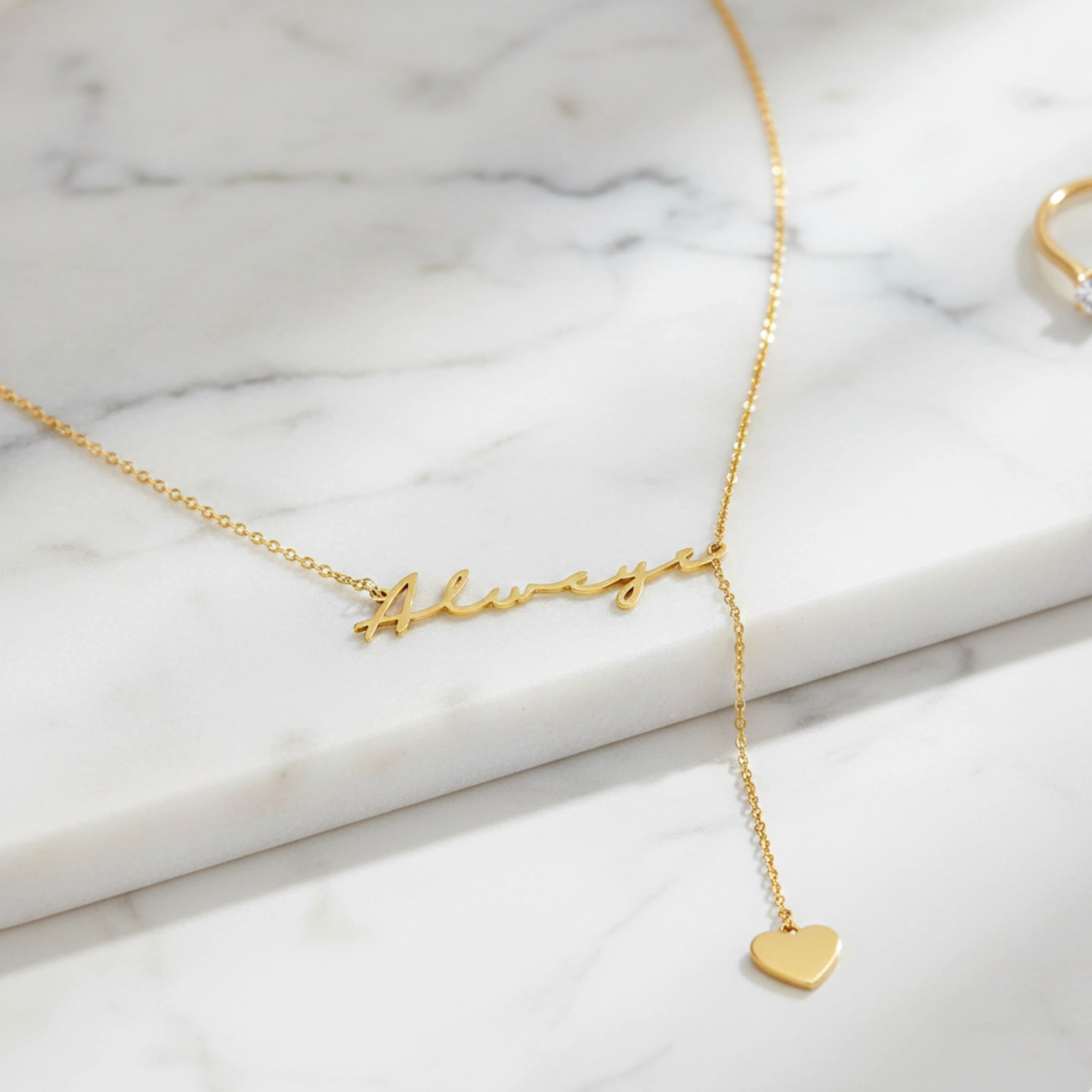 Custom Script Name & Heart Charm Y-Lariat Necklace – Personalized Lariat Nameplate with Dainty Heart Pendant