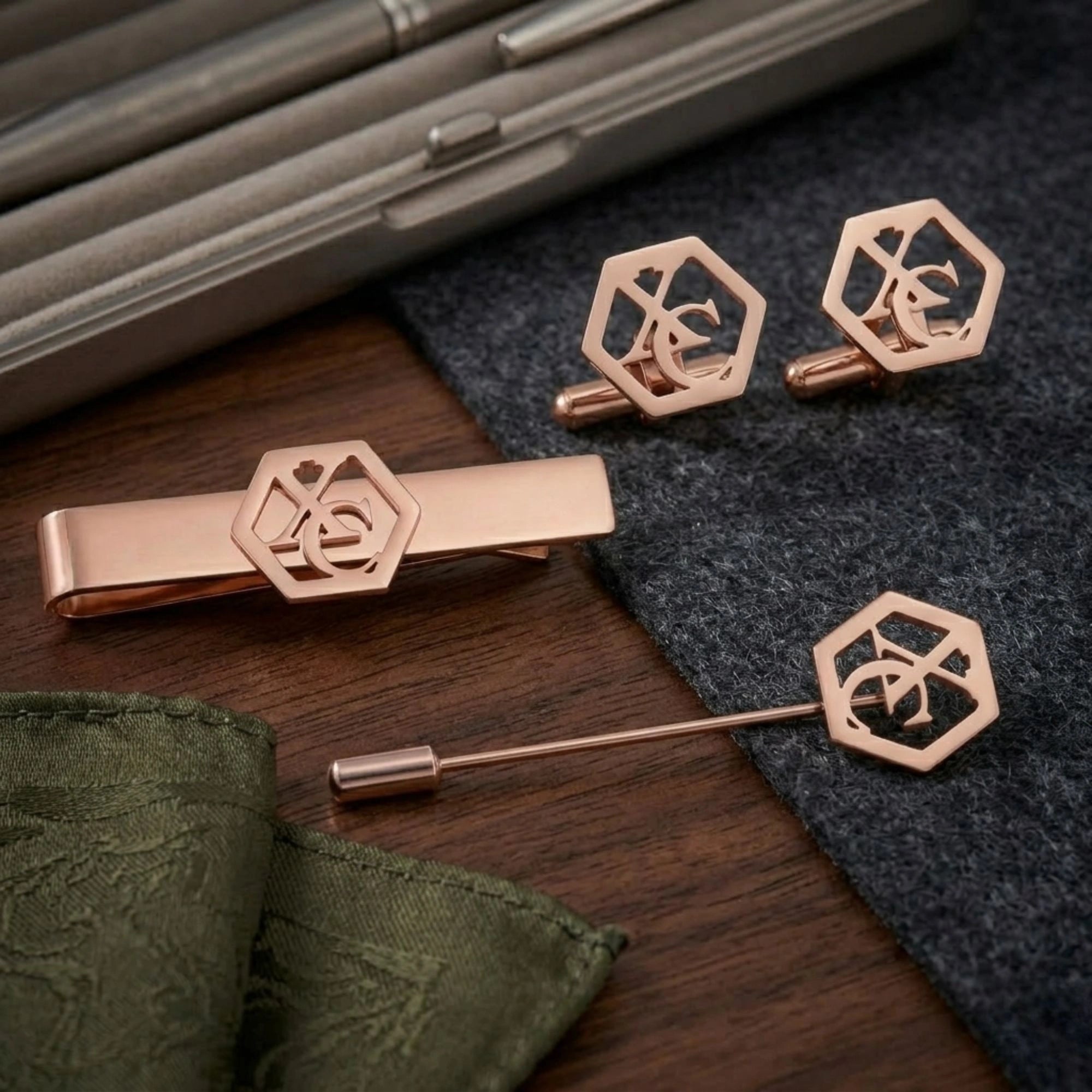 Personalized Initial Cufflinks, Tie Clip & Lapel Pin Set - Custom Brass Jewelry Gift Box for Men