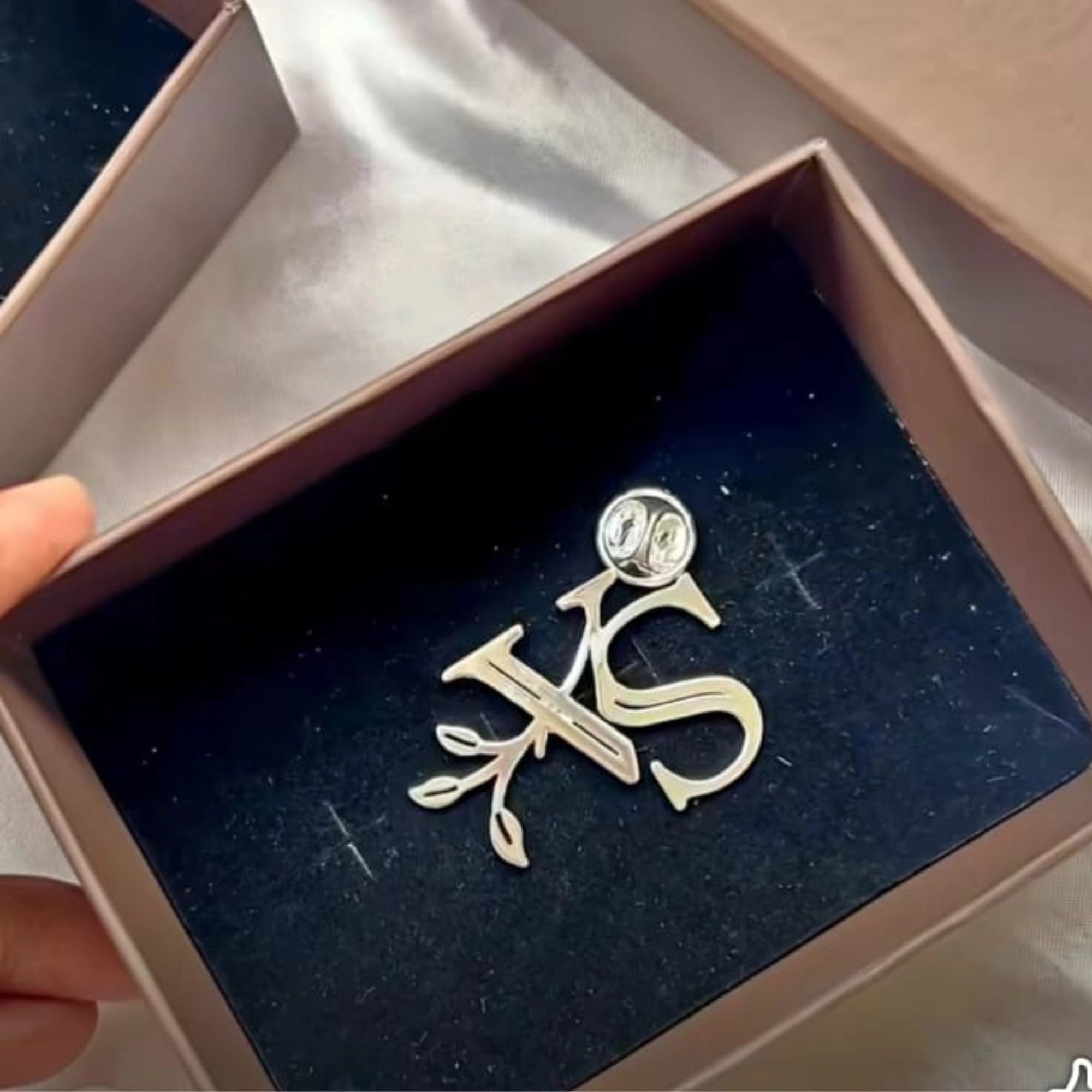 Signature Custom Initial Name Brooch – Monogram Initial Lapel Pin for Suits, Blazers & Ethnic Wear