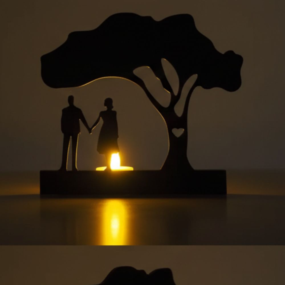 3D Couple Tealight Holder Showpiece – Romantic Black Decor for Valentine’s Day (12 cm)