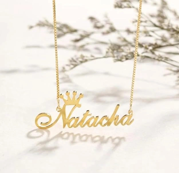Crown Personalized Name Necklace - Custom Queen Crown Nameplate Pendant for Women