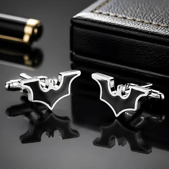 Men's Bat Wing Design Brooch and Cufflinks Set, Black & Silver Tone Lapel Pin with Matching Shirt Cuff Links, Novelty Formal Accessories for Suit, Blazer, Tuxedo, Wedding, Party & Office Wear