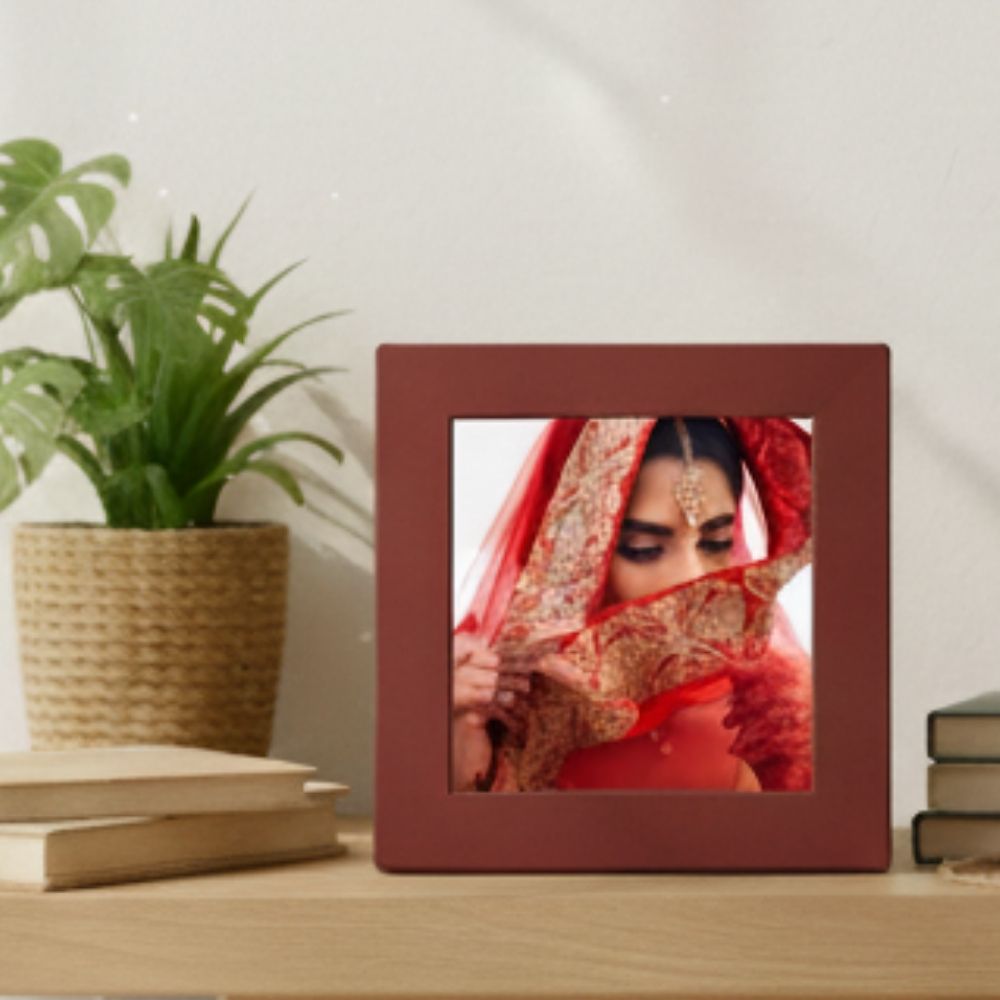 Enchanting Women in Red Personalised Photo Frame