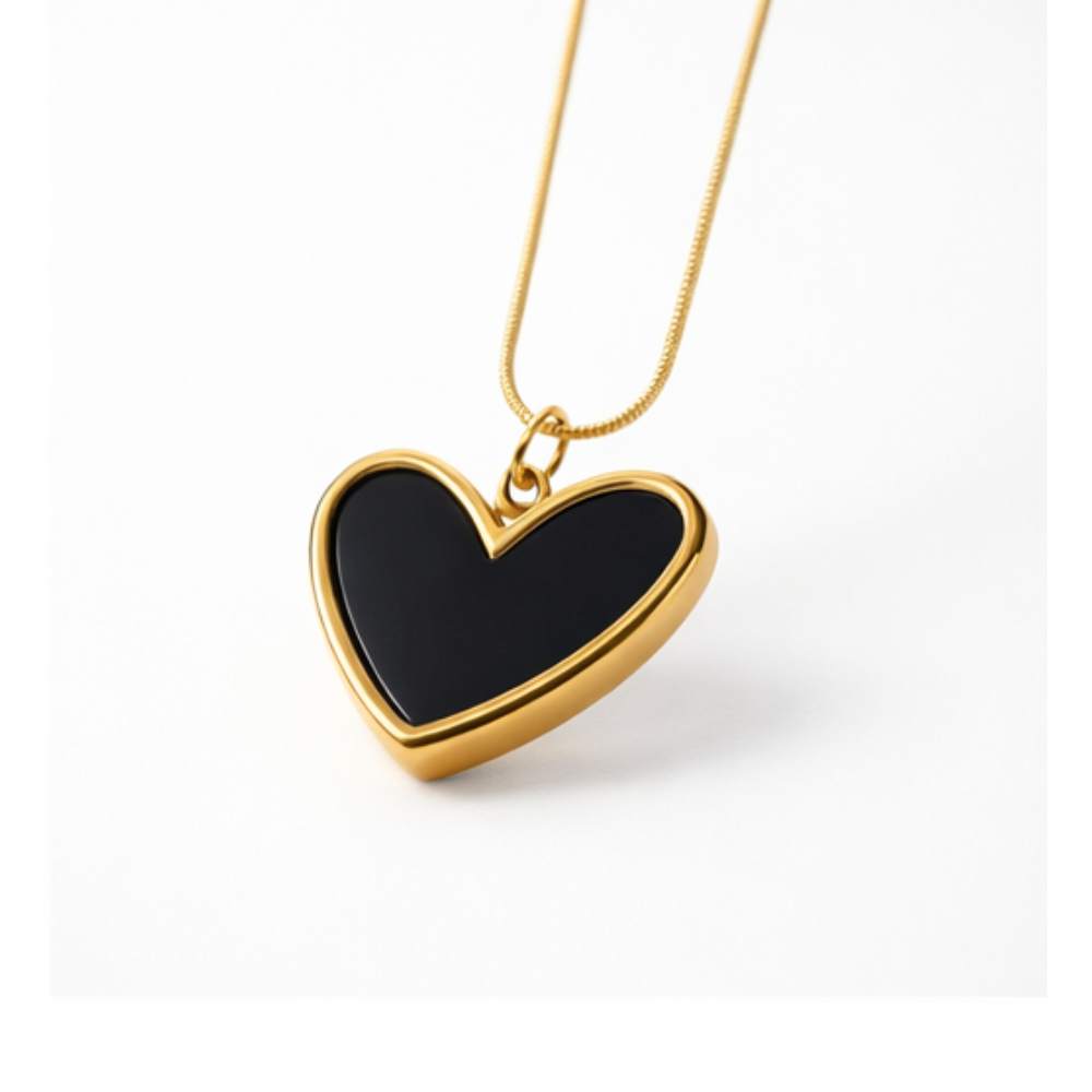 Moskai Elegant Black Enamel Heart Shape Pendant – For Girlfriend