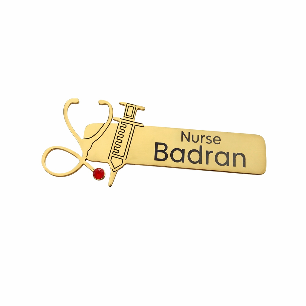 Personalized Doctor Name Brooch Pin for Women – Custom Gold Nurse Badge with Stethoscope & Syringe Design | Nurse Appreciation Gift