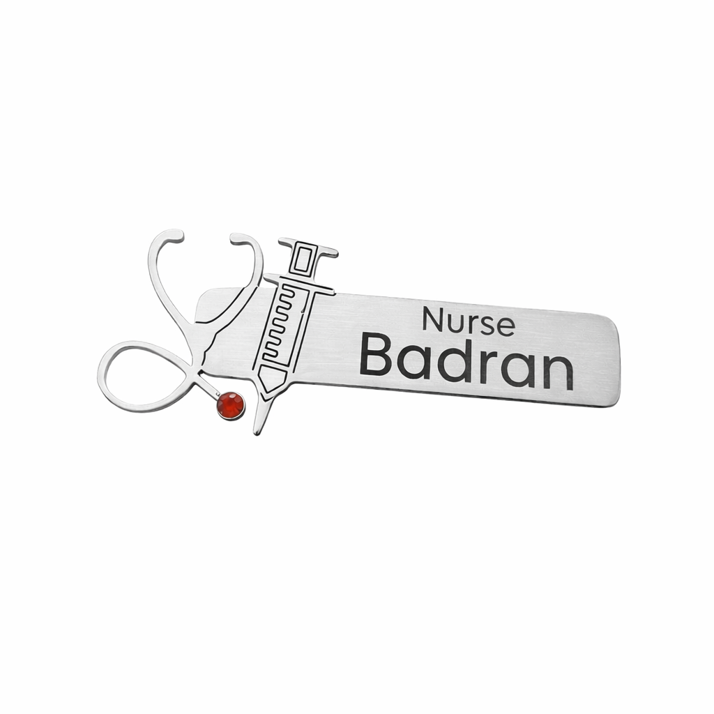Personalized Doctor Name Brooch Pin for Women – Custom Gold Nurse Badge with Stethoscope & Syringe Design | Nurse Appreciation Gift