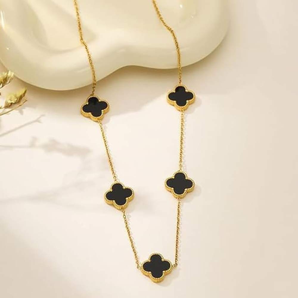 Moskai Elegant Clover Leaf Shape Pendant Necklace for Her