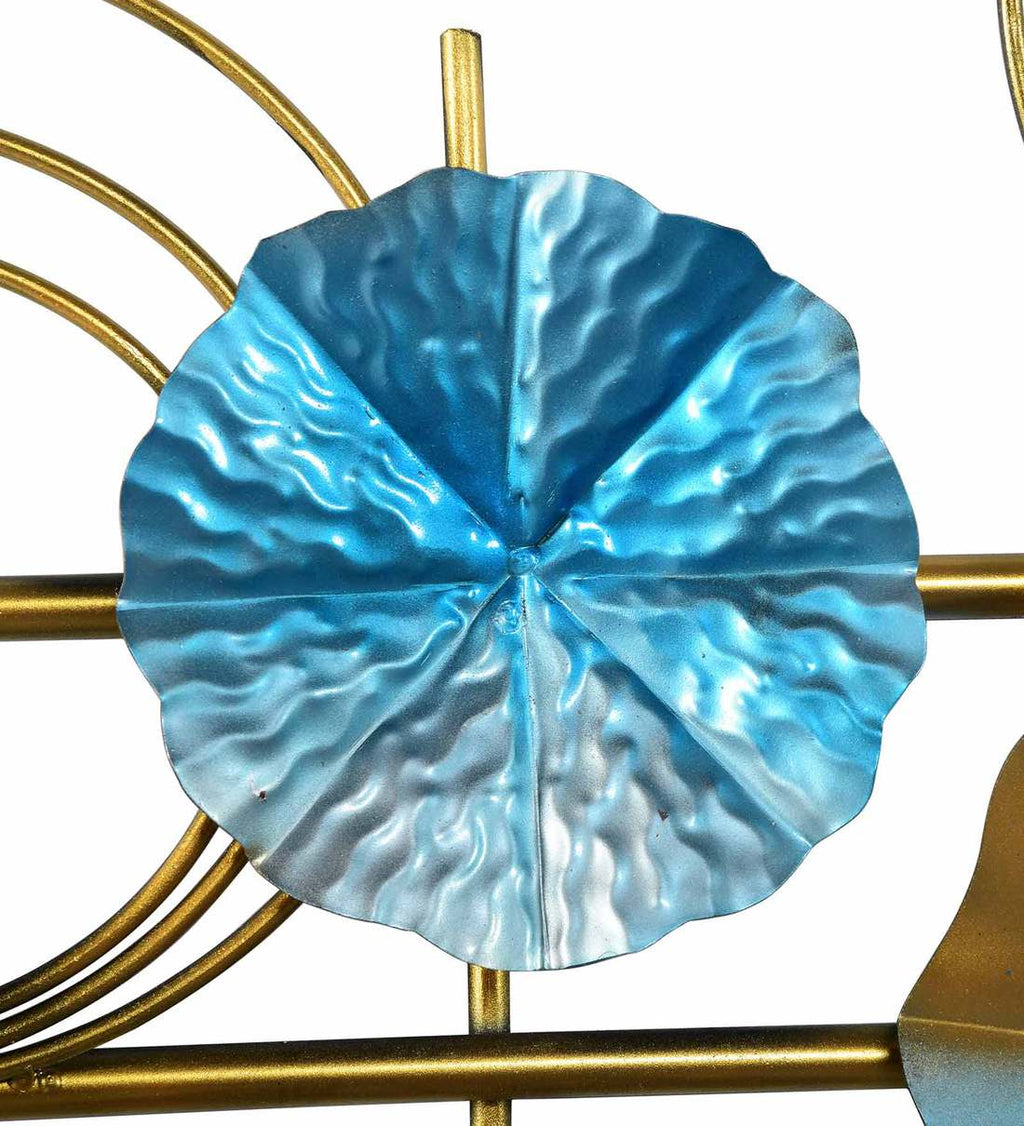 Moskai Iron Blue Boom Round Plates Wall Art | Luxurious Gold Finish