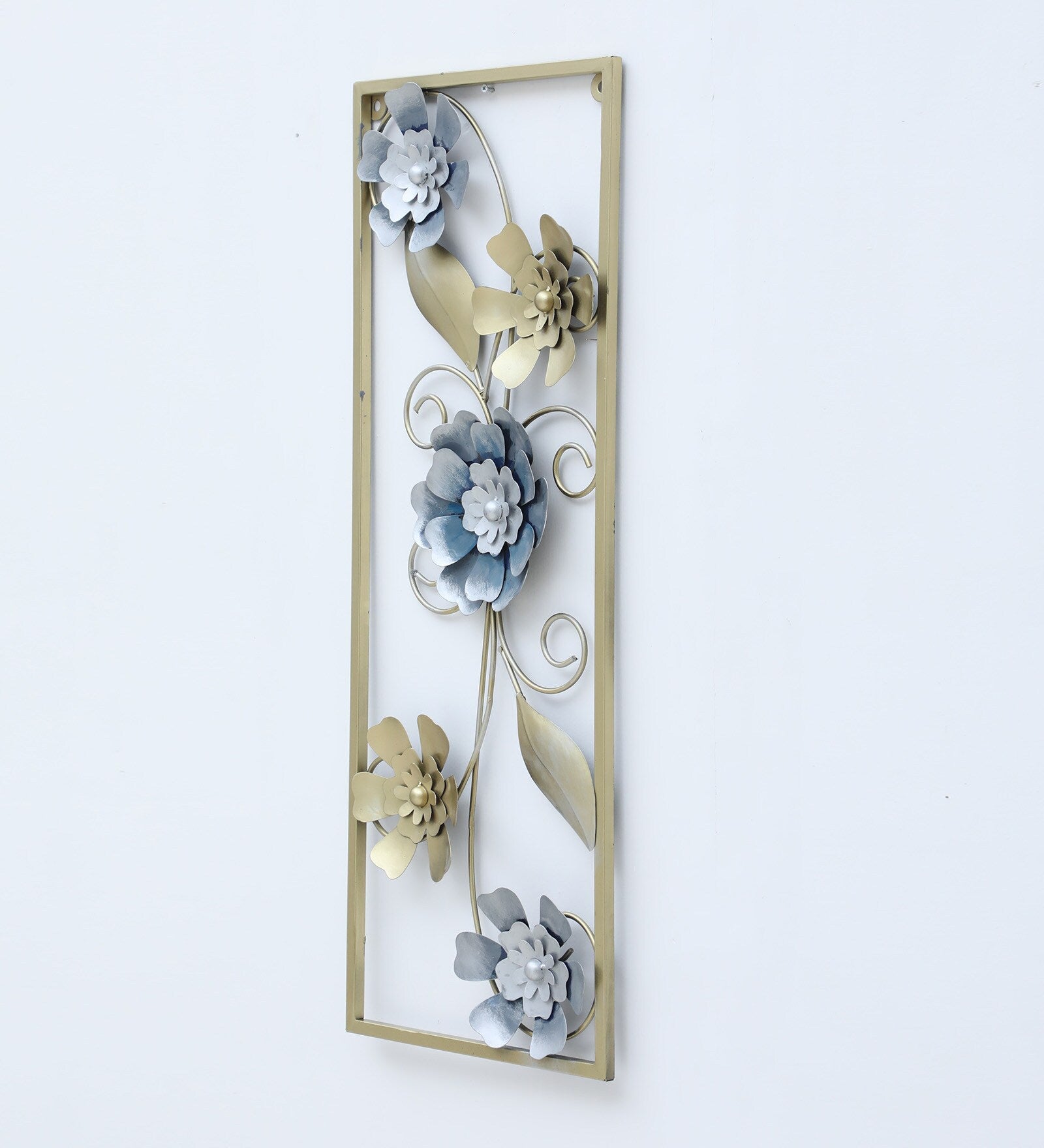 Moskai Metallic Flower Theme Wall Décor Frame