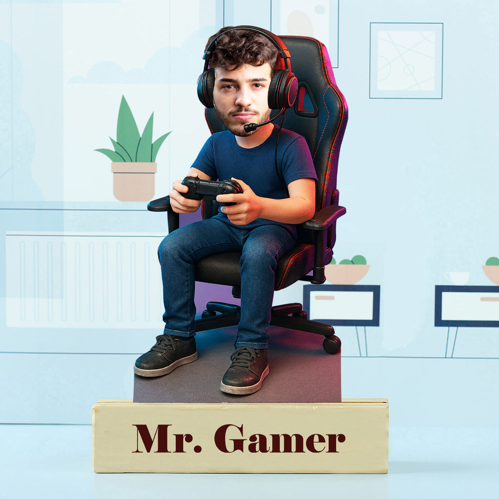 Personalised Gamer Caricature Gift | Fun Gaming Desk Keepsake