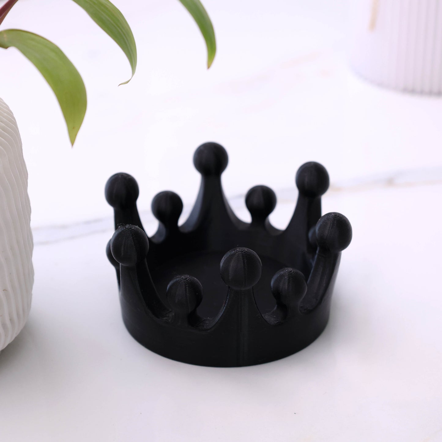 Moskai Personalized 3D King Crown Jewelry Tray & Organizer – Black