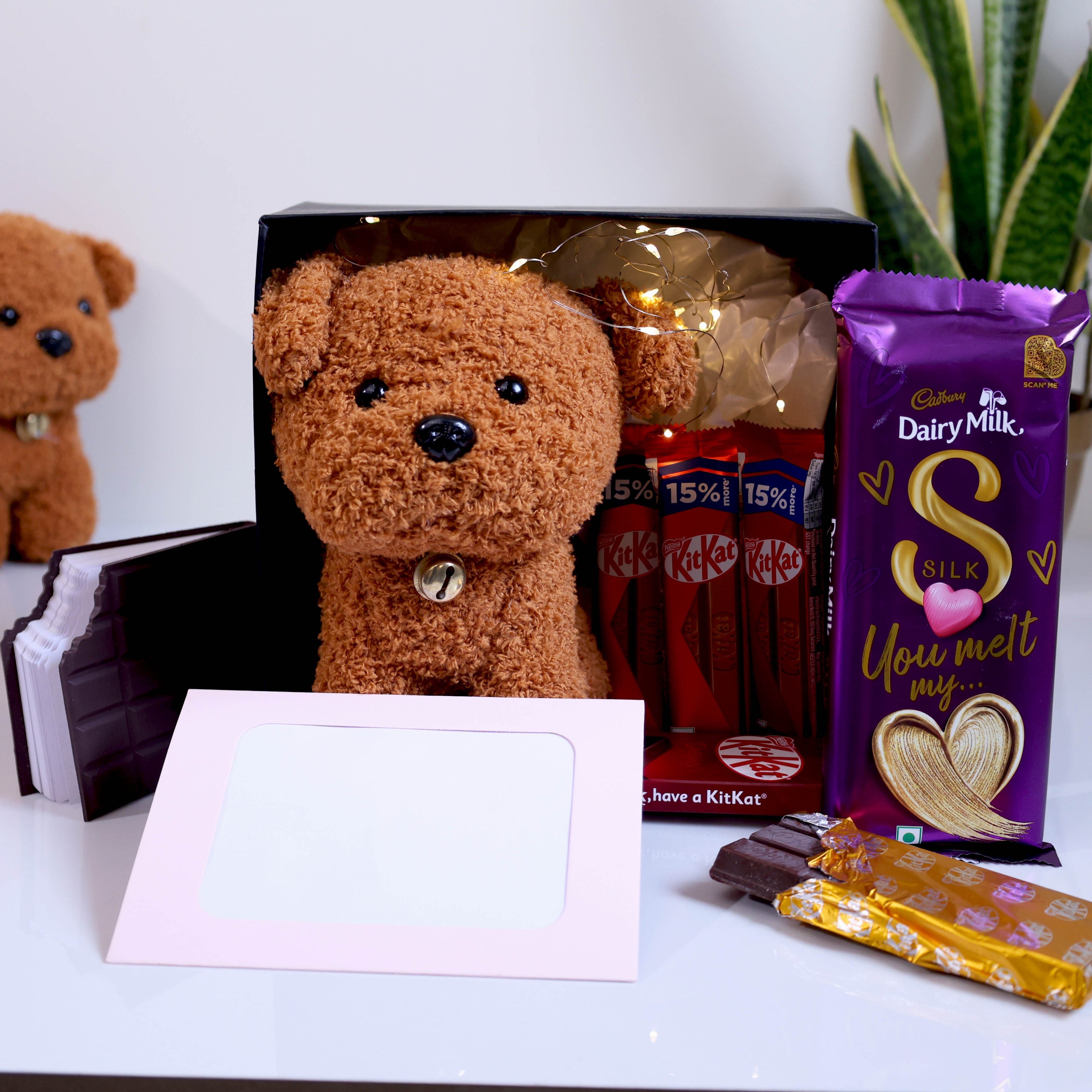 Cuddles & Chocolate Bliss Gift Box – Teddy, Silk & KitKat Chocolates with Personal Touch