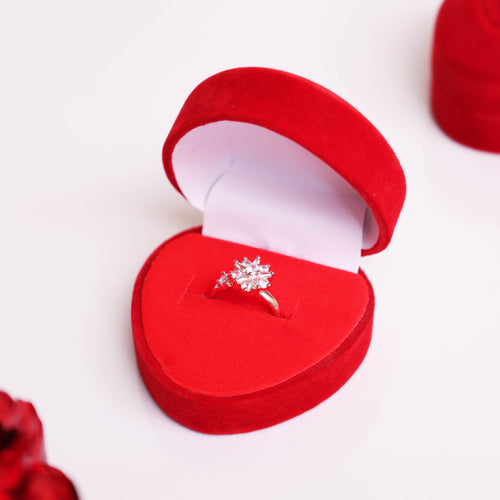 7 Days of Valentine Ultimate Celebration Hamper | All-in-One Romantic Gift Set by Moskai