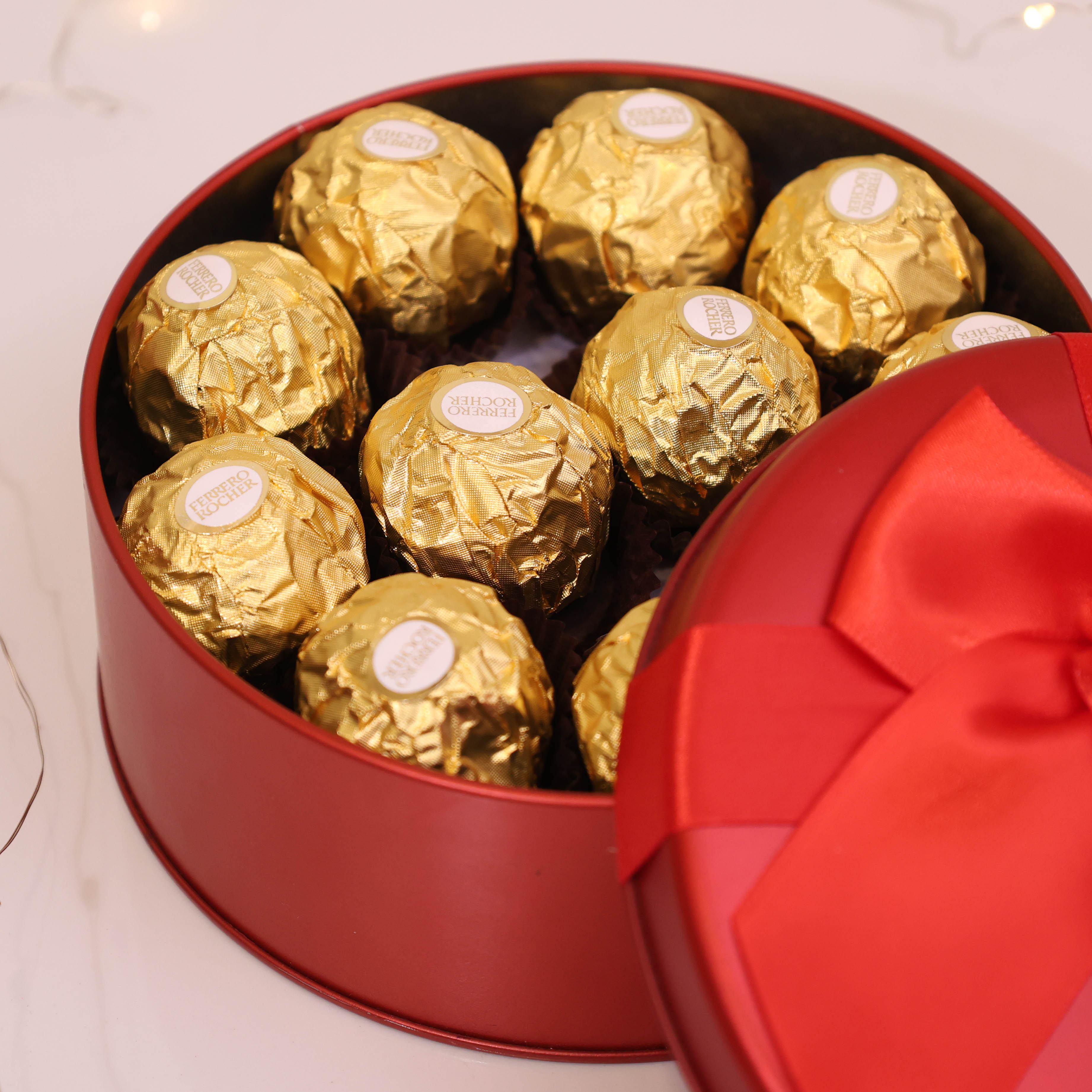 Luxury Ferrero Rocher Romance Tin | Premium Valentine’s Chocolate Gift by Moskai