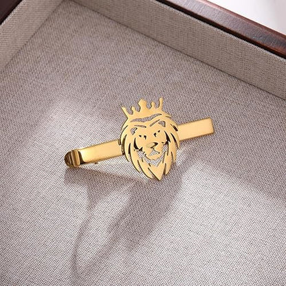 Personalized Lion Brooch for Men & Women – Custom Crown Lion Design
