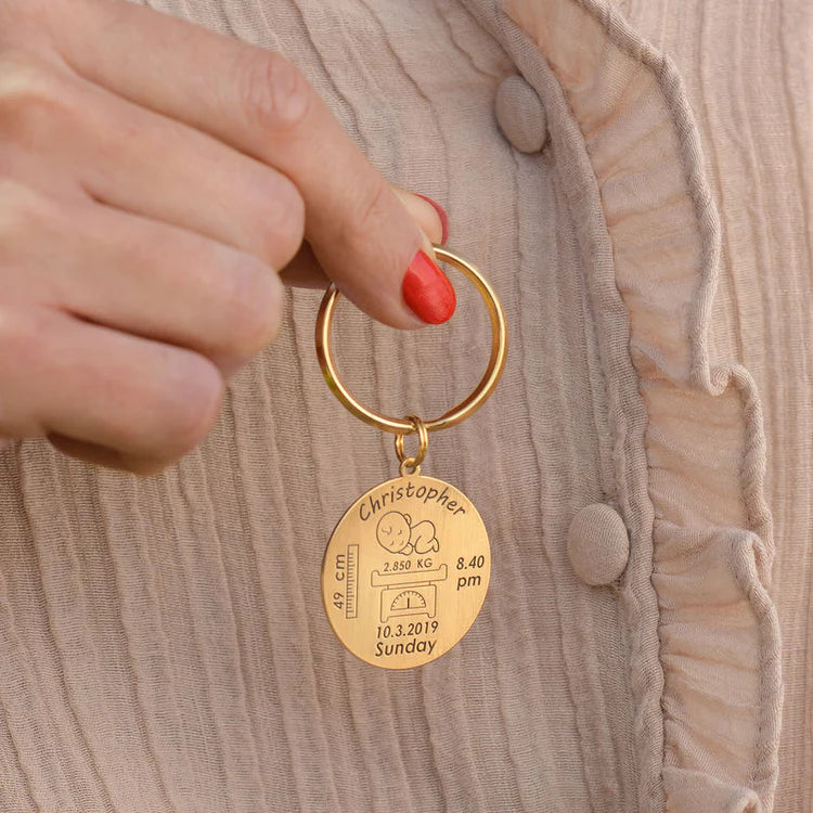 Personalized Newborn Baby Keychain – Gold Finish