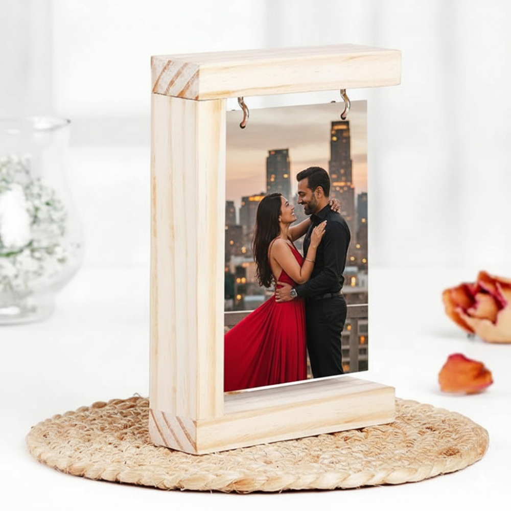 MOSKAI | Personalised Hanging Photo Frame for Couple