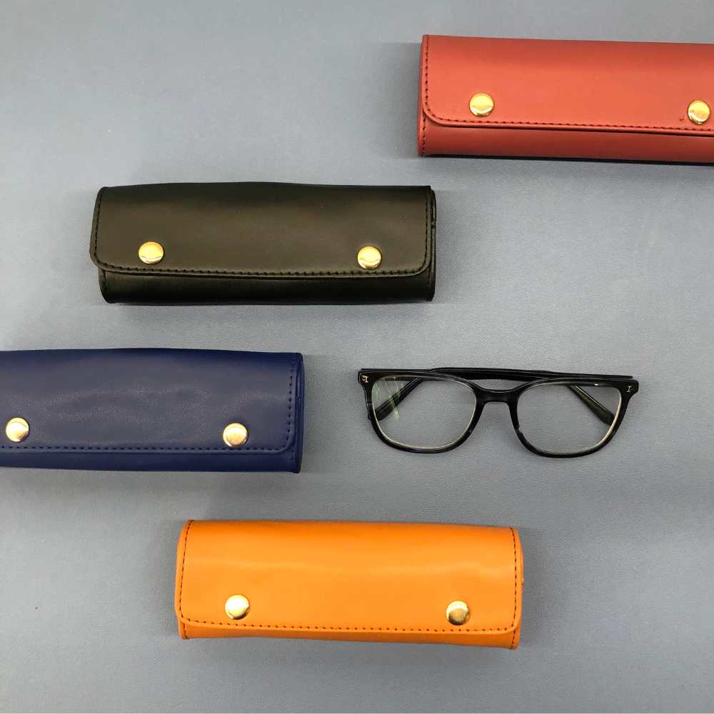 Signature mens eyeglass case slim premium design

Slim eyeglass case for men with elegant finish

Classic glasses case mens for daily eyewear protection

Premium slim spectacle case for men’s glasses

Stylish eye glass cases for men office and travel use

Minimal mens eye glass case compatible with Ray Ban frame