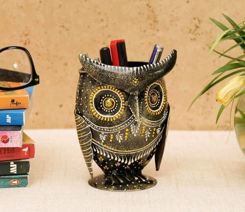 Mosaki Iron Antique Painted Owl Pen Stand