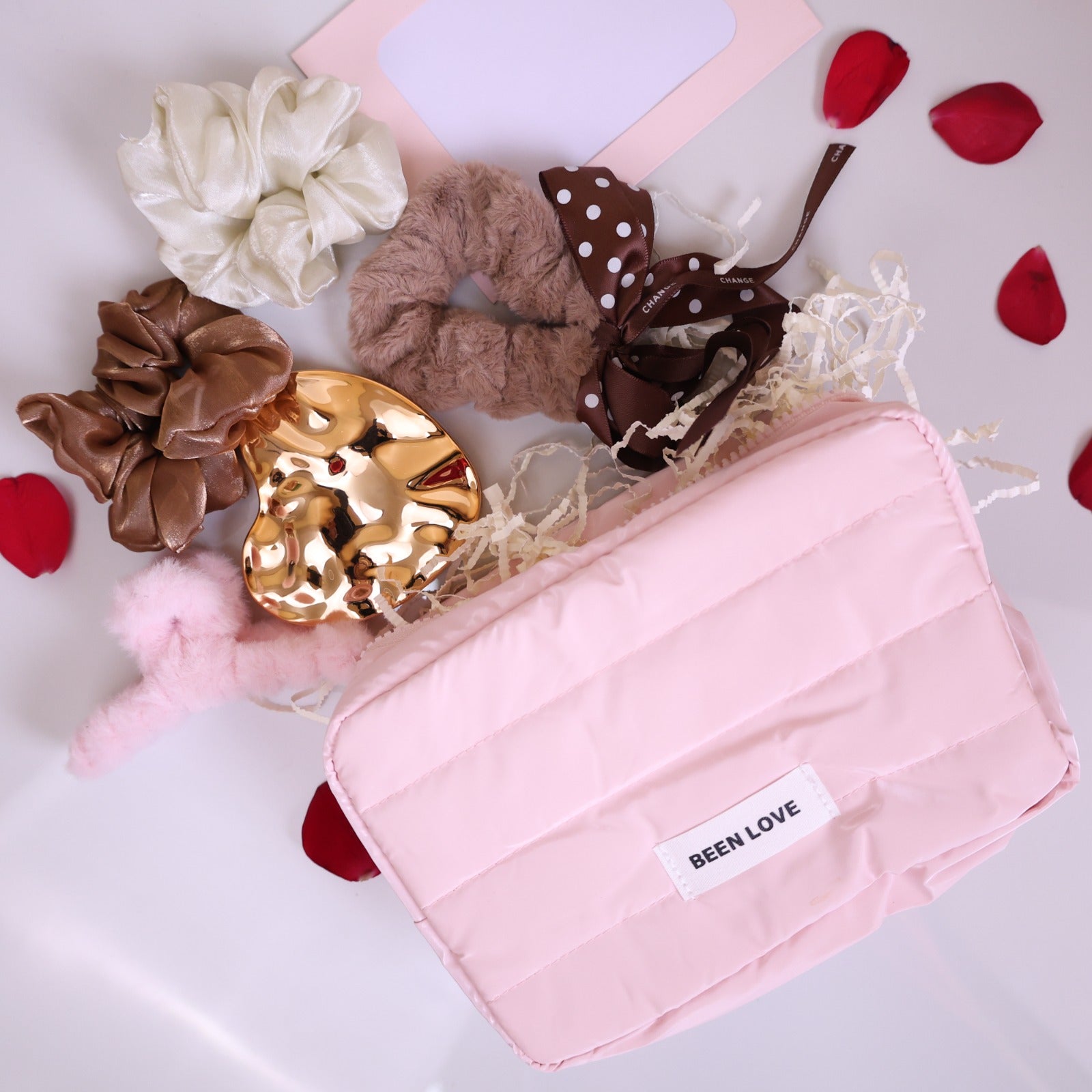 Elegant Hair Accessories Gift Set for Women – Satin Scrunchies, Plush Clips & Quilted Cosmetic Bag