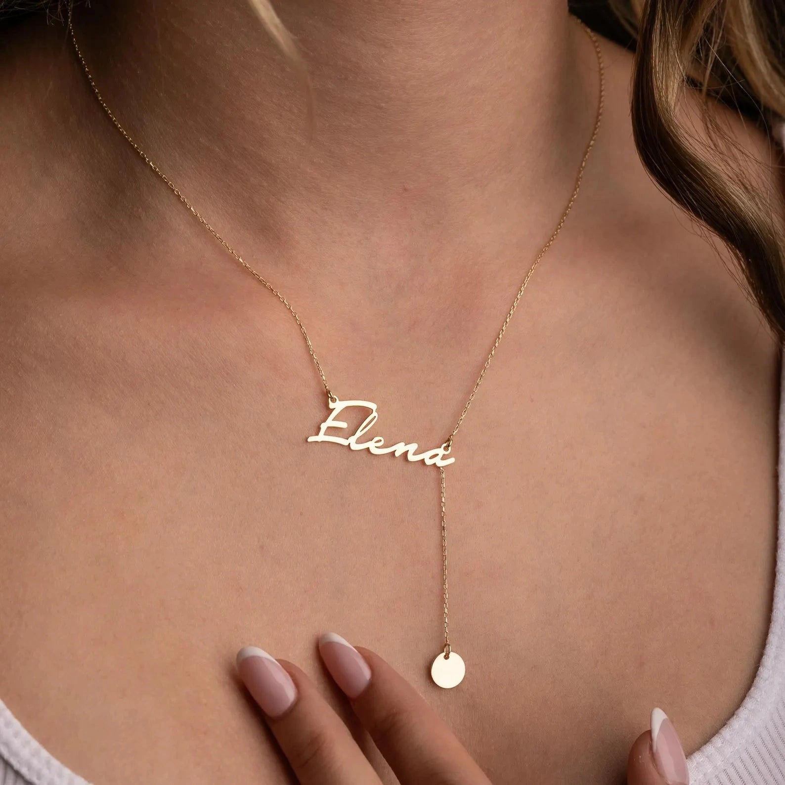 Personalised Signature Name & Initial Disc Y-Lariat Necklace – Personalized Lariat Nameplate with Alphabet Coin Drop