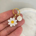 Moskai Daisy Pet Collar Charm – Flower ID Tag for Dogs, Cats & Puppies