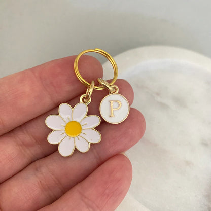Moskai Daisy Pet Collar Charm – Flower ID Tag for Dogs, Cats & Puppies